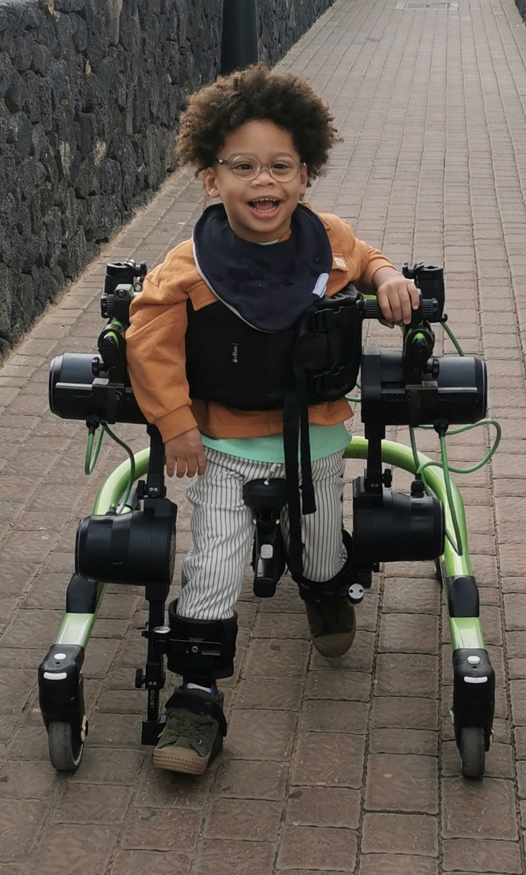Andre In Walker (1)