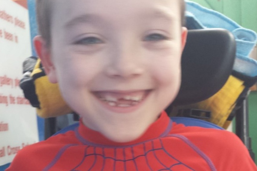 https://images.justgiving.com/image/a8e104ac-f0fe-4dee-bc61-81a788f04ccb.jpg