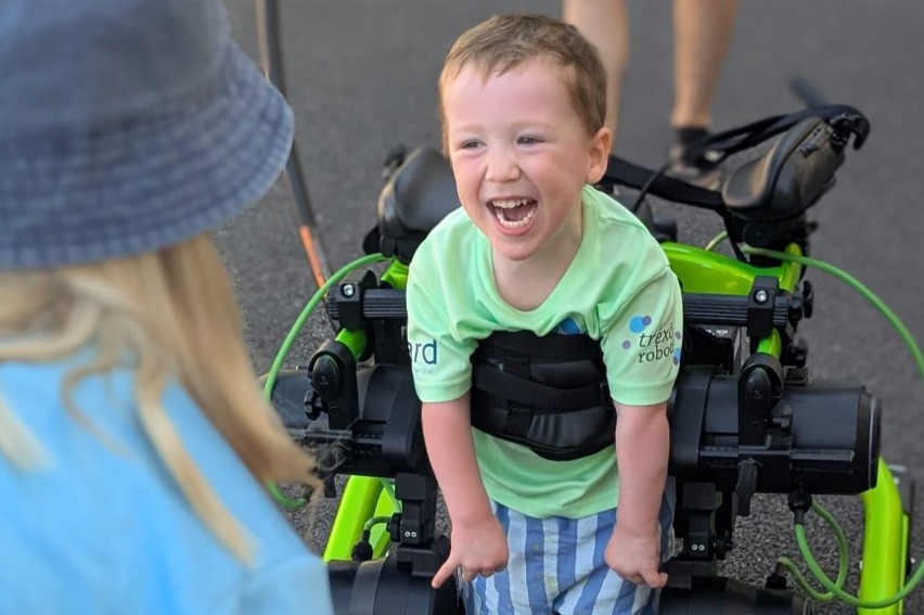 https://images.justgiving.com/image/ba43f22e-5584-481c-a620-046759e3ac63.jpg