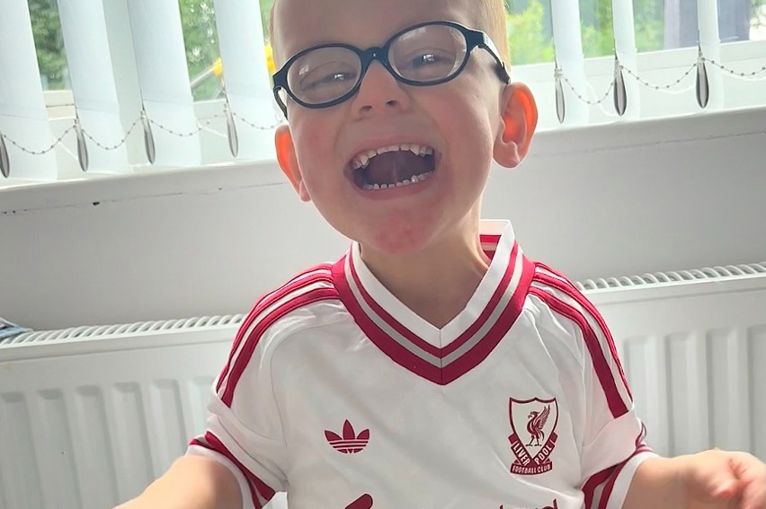 https://images.justgiving.com/image/0a77e67d-47a1-4de4-938a-a12134d57359.jpg