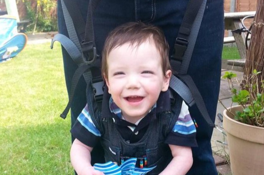 https://images.justgiving.com/image/f845739a-18f7-4d73-812a-4272728e1ffd.jpg