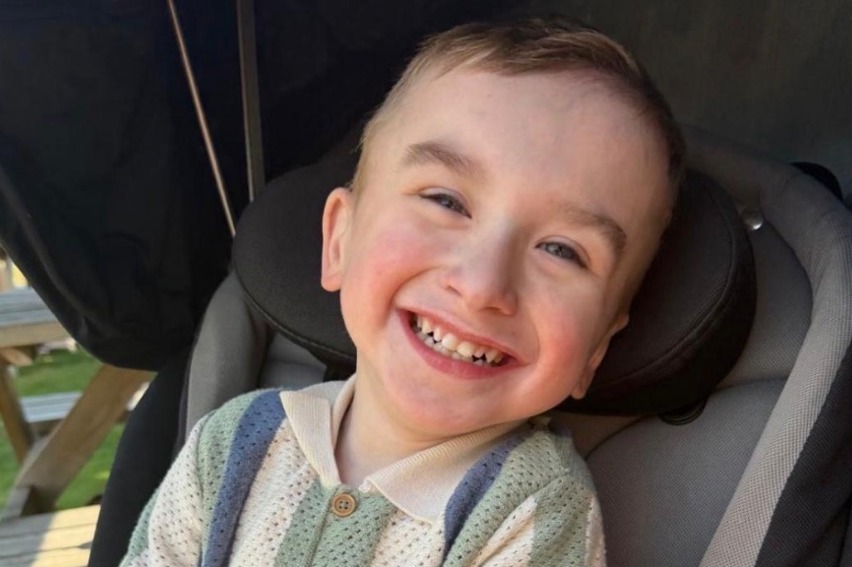 https://images.justgiving.com/image/31314b2f-52fa-4b69-81b8-1d726a3b374b.jpg
