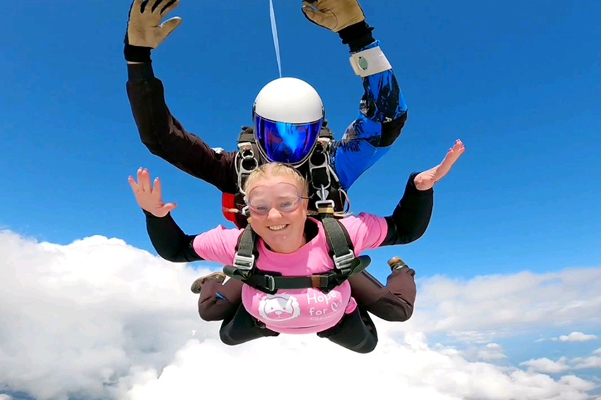 Fundraising Superstars Emma Allen Skydive