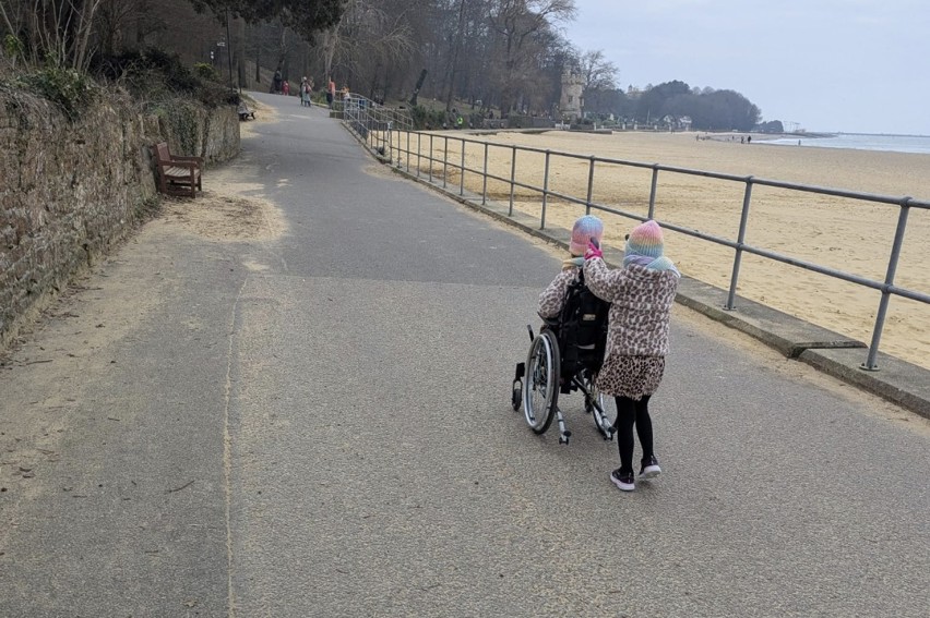 Phoebe And Sister