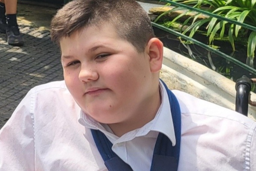 https://images.justgiving.com/image/f7a0511a-10f9-4076-8b57-5c1bf94f9f57.jpg