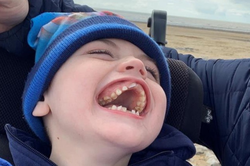 https://images.justgiving.com/image/222ecfba-7ecc-4c87-b67d-6056ffe824a8.jpg